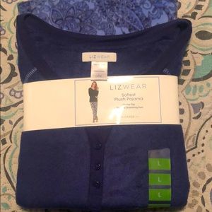 Lizwear plush pajama set